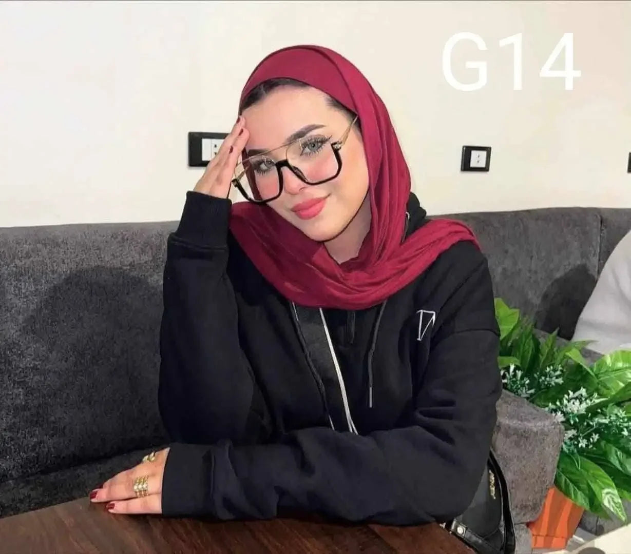 DARK BURGUNDY HIJAB WITH GEL UNDERCAP