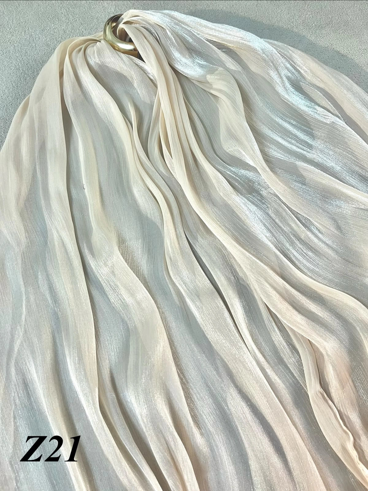 Beige Organza z21