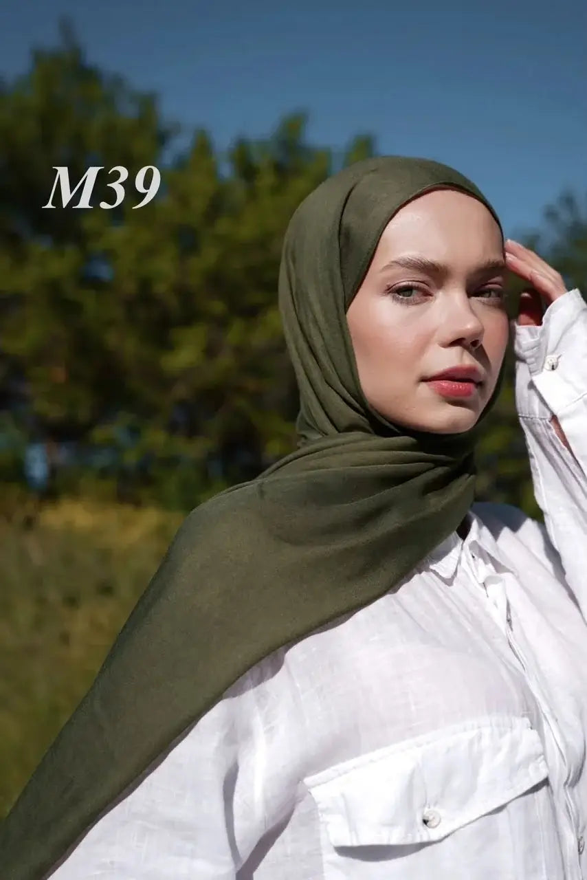 dark green cotton modal kuwaiti hijab m39
